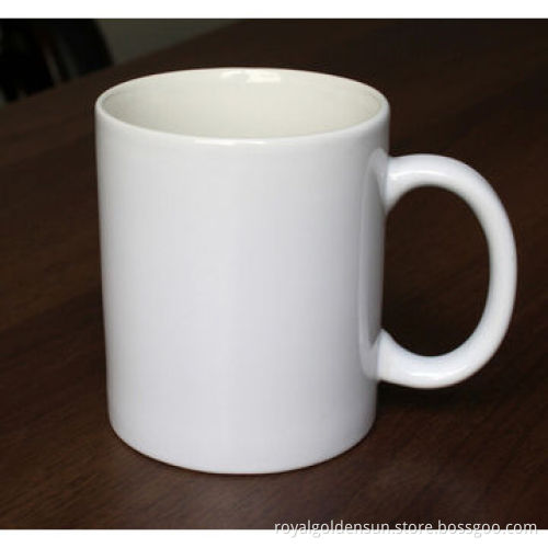 stoneware ceramic mugs with colored glaze